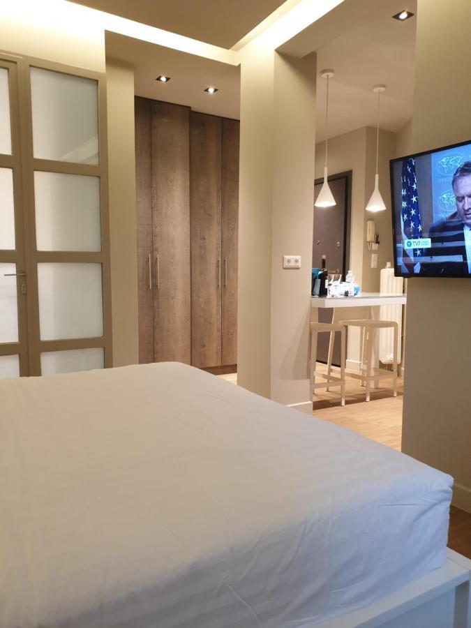 Renovated Studio With Roof Garden Access, 15 M Walk To Acropolis Leilighet Athen Eksteriør bilde