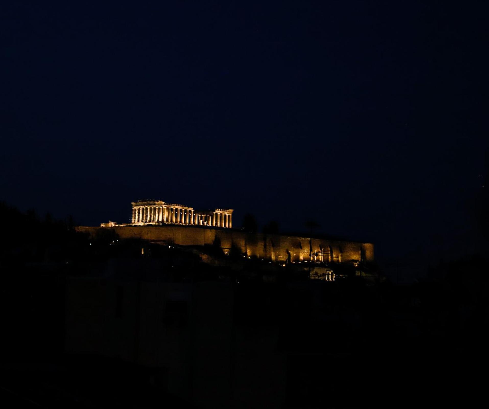 Renovated Studio With Roof Garden Access, 15 M Walk To Acropolis Leilighet Athen Eksteriør bilde